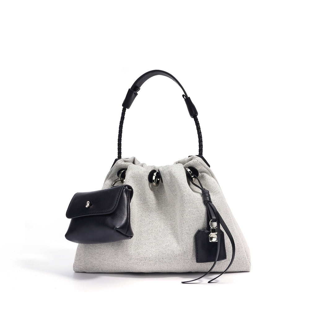 Chic Lightweight Large-Capacity Crossbody